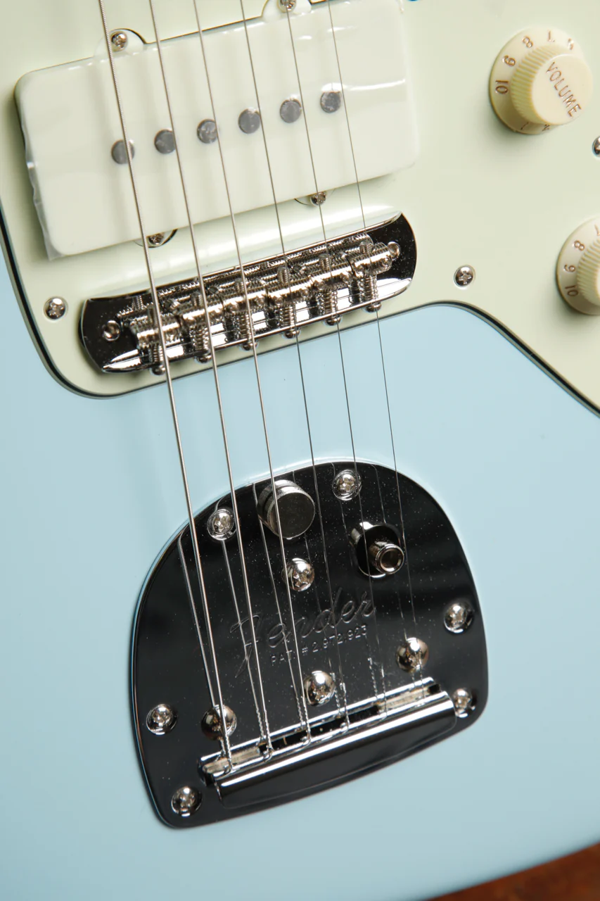 Fender Vintera III Mid '60s Jazzmaster Sonic Blue Electric Guitar - Image 7