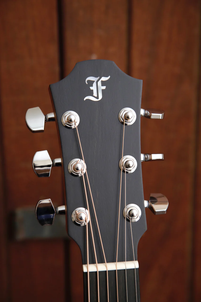 Furch Blue OMe-CM EAS-VTC Acoustic-Electric Guitar - Image 3