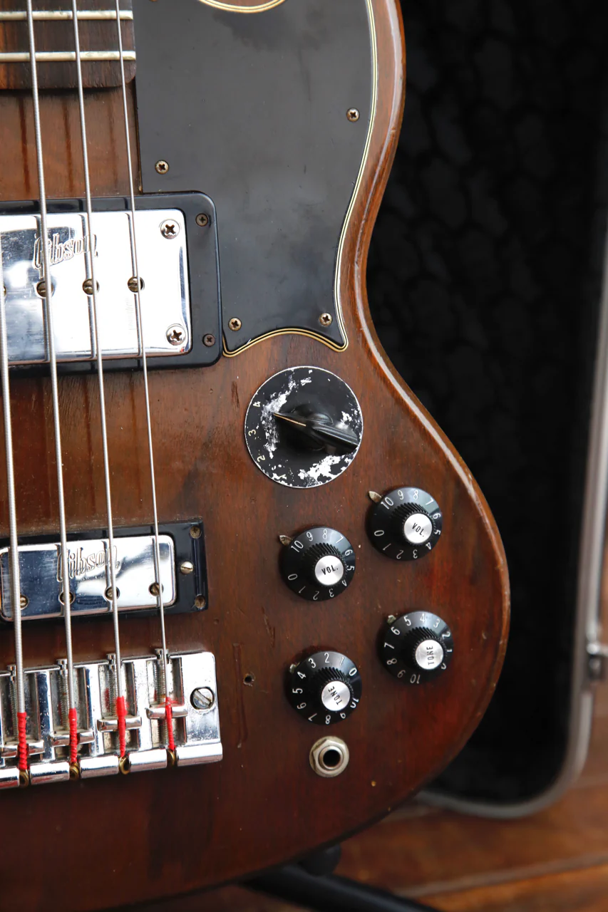 Gibson 1972 EB-3 Walnut Bass Guitar Vintage Pre-Owned - Image 8