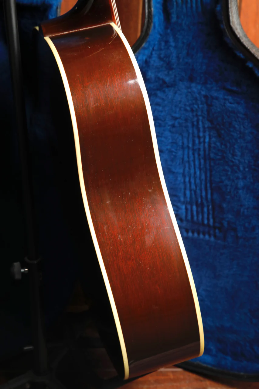 Gibson Custom 1960s J-45 ADJ Heritage Cherry Sunburst Acoustic Guitar 2014 Pre-Owned - Image 8