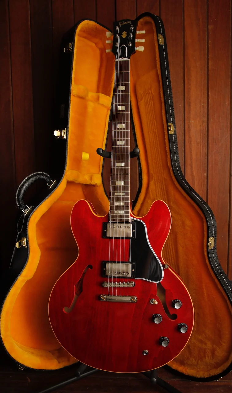 Gibson Custom 1964 ES-335 Reissue VOS Sixties Cherry Guitar - Image 2