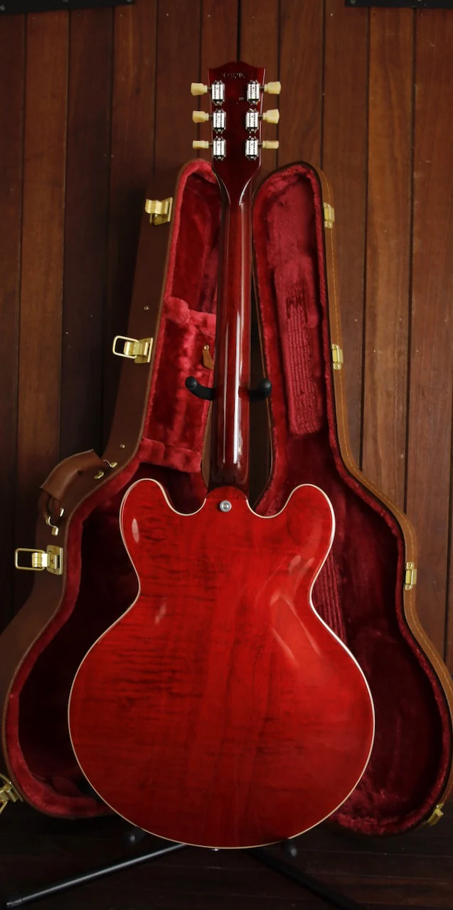 Gibson ES-335 Figured Sixties Cherry Semi-Hollow Electric Guitar - Image 12