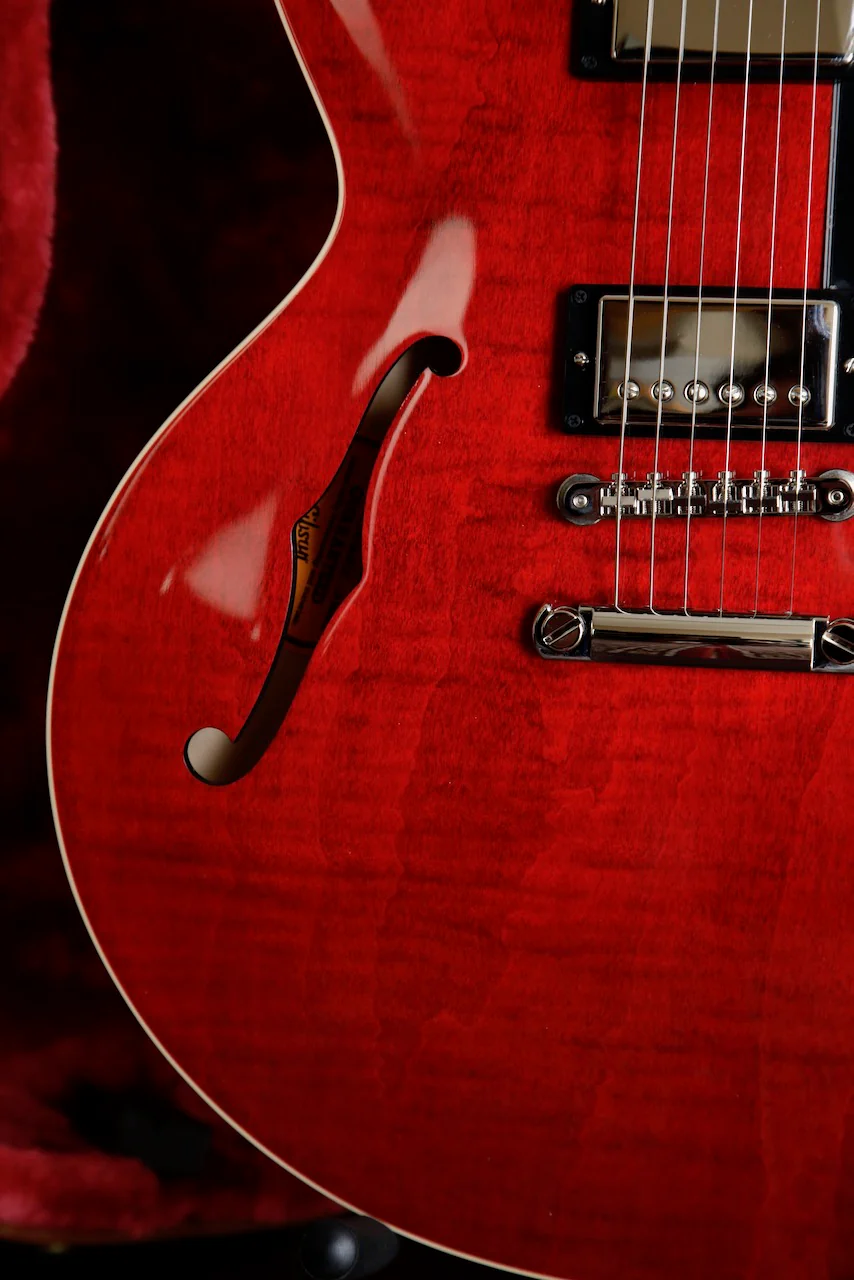Gibson ES-335 Figured Sixties Cherry Semi-Hollow Electric Guitar - Image 4