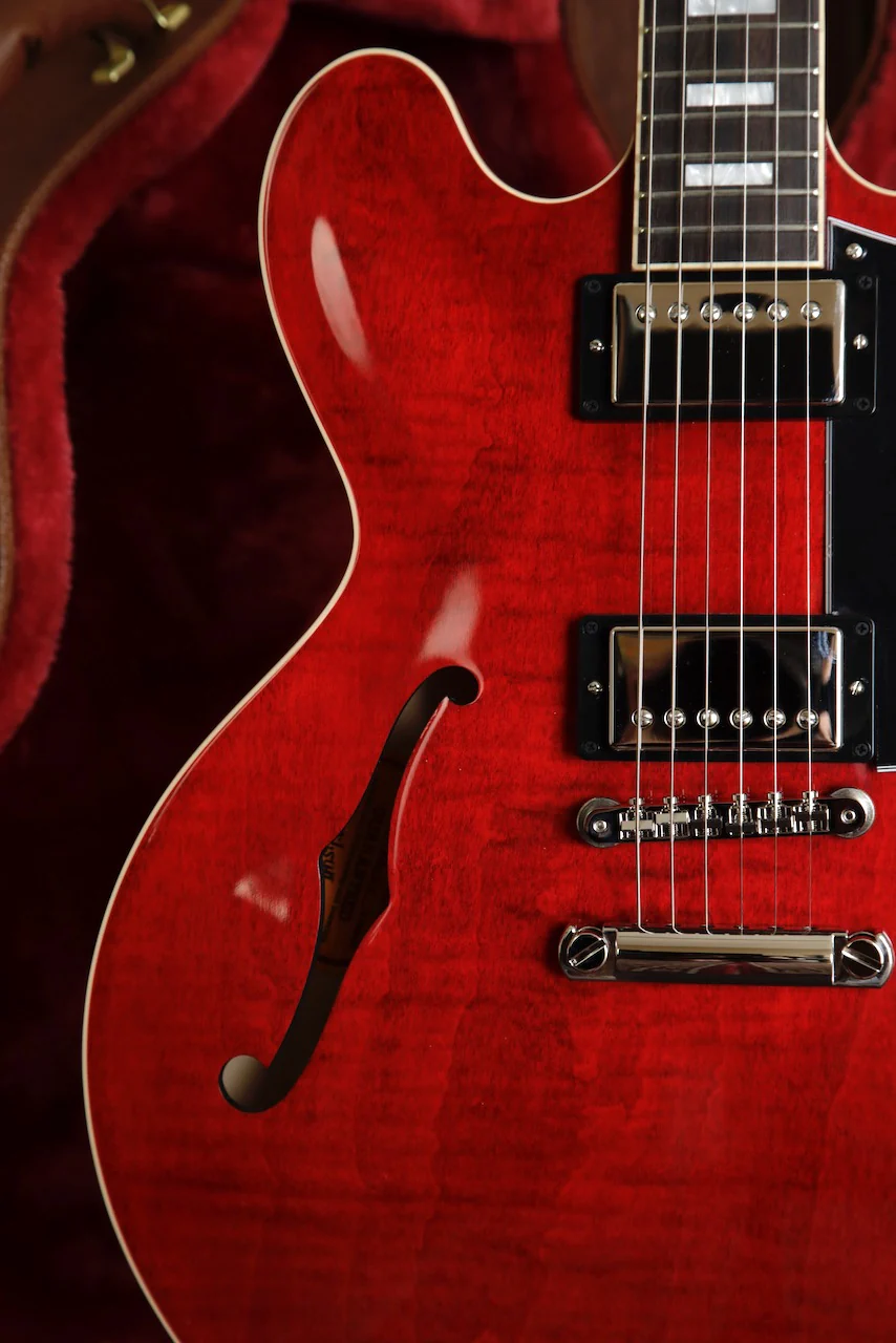 Gibson ES-335 Figured Sixties Cherry Semi-Hollow Electric Guitar - Image 7