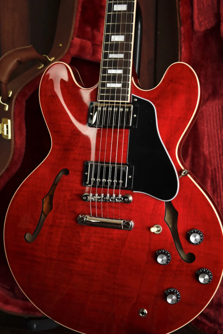 Gibson ES-335 Figured Sixties Cherry Semi-Hollow Electric Guitar - Image 8