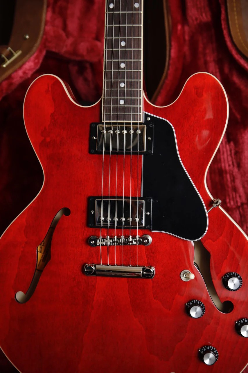 Gibson ES-335 Sixties Cherry Semi-Hollow Electric Guitar - Image 3