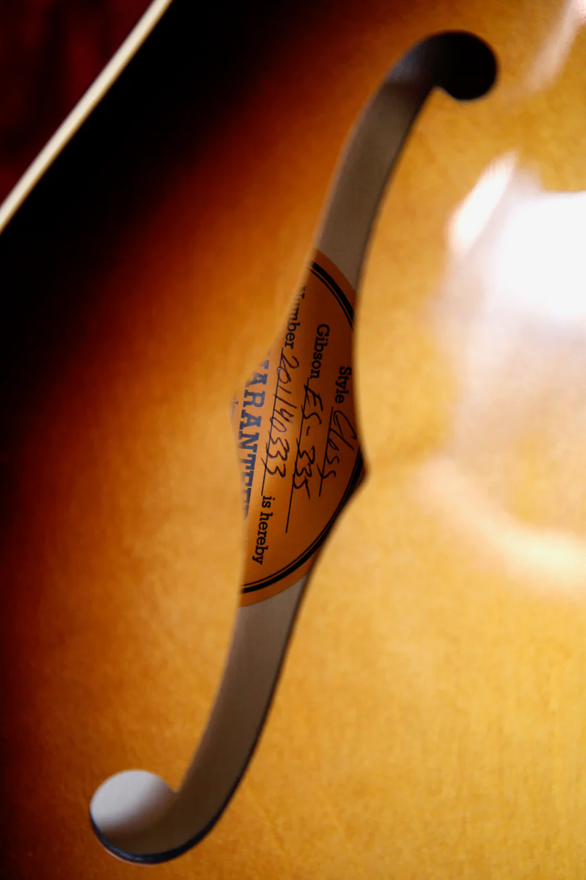 Gibson ES-335 Vintage Burst Semi-Hollow Electric Guitar - Image 7