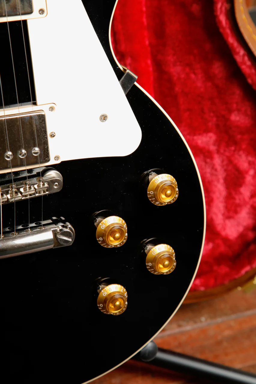 Gibson Les Paul Standard '50s Ebony Electric Guitar 2023 Pre-Owned - Image 7