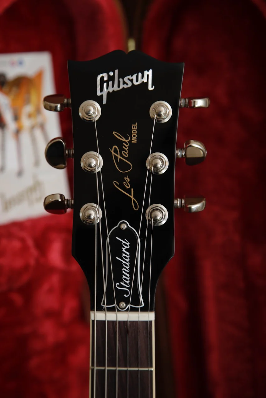 Gibson Les Paul Standard '60s Unburst Electric Guitar - Image 5