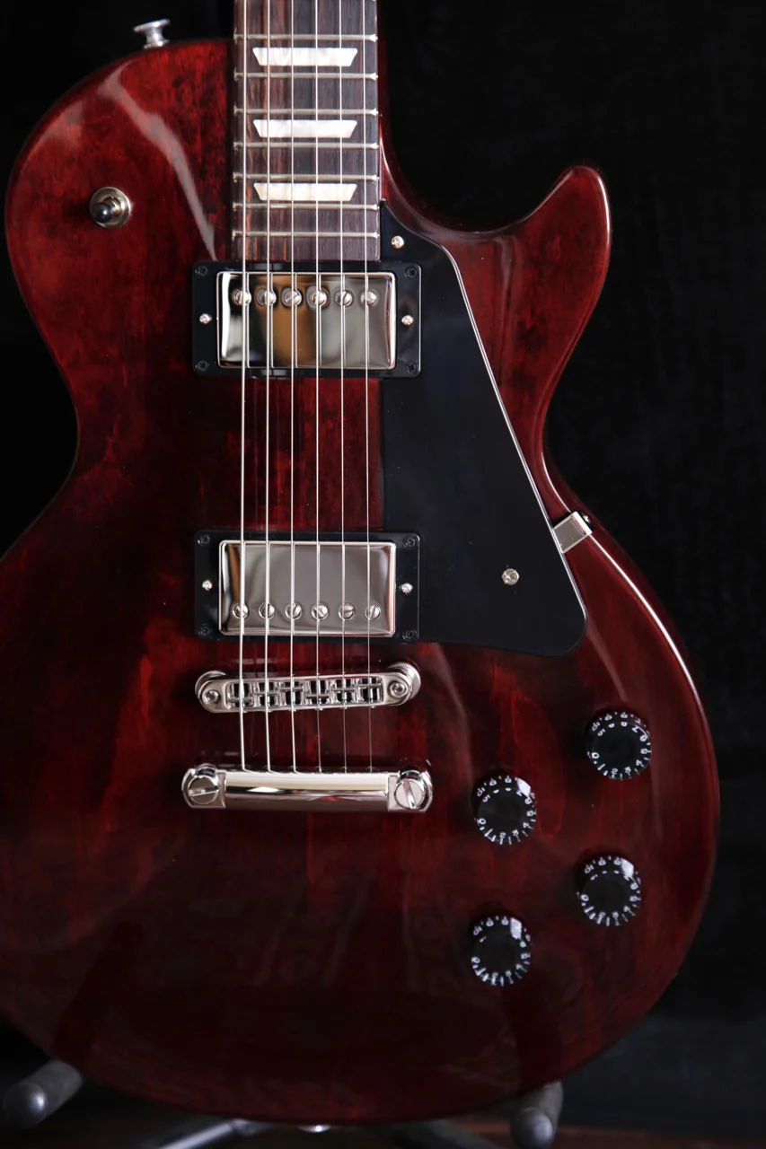 Gibson Les Paul Studio in Wine Red Electric Guitar - Image 3