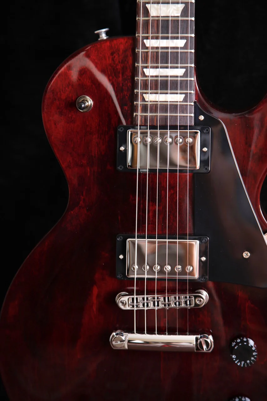 Gibson Les Paul Studio in Wine Red Electric Guitar - Image 4