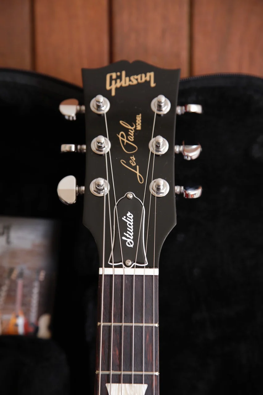 Gibson Les Paul Studio in Wine Red Electric Guitar - Image 6