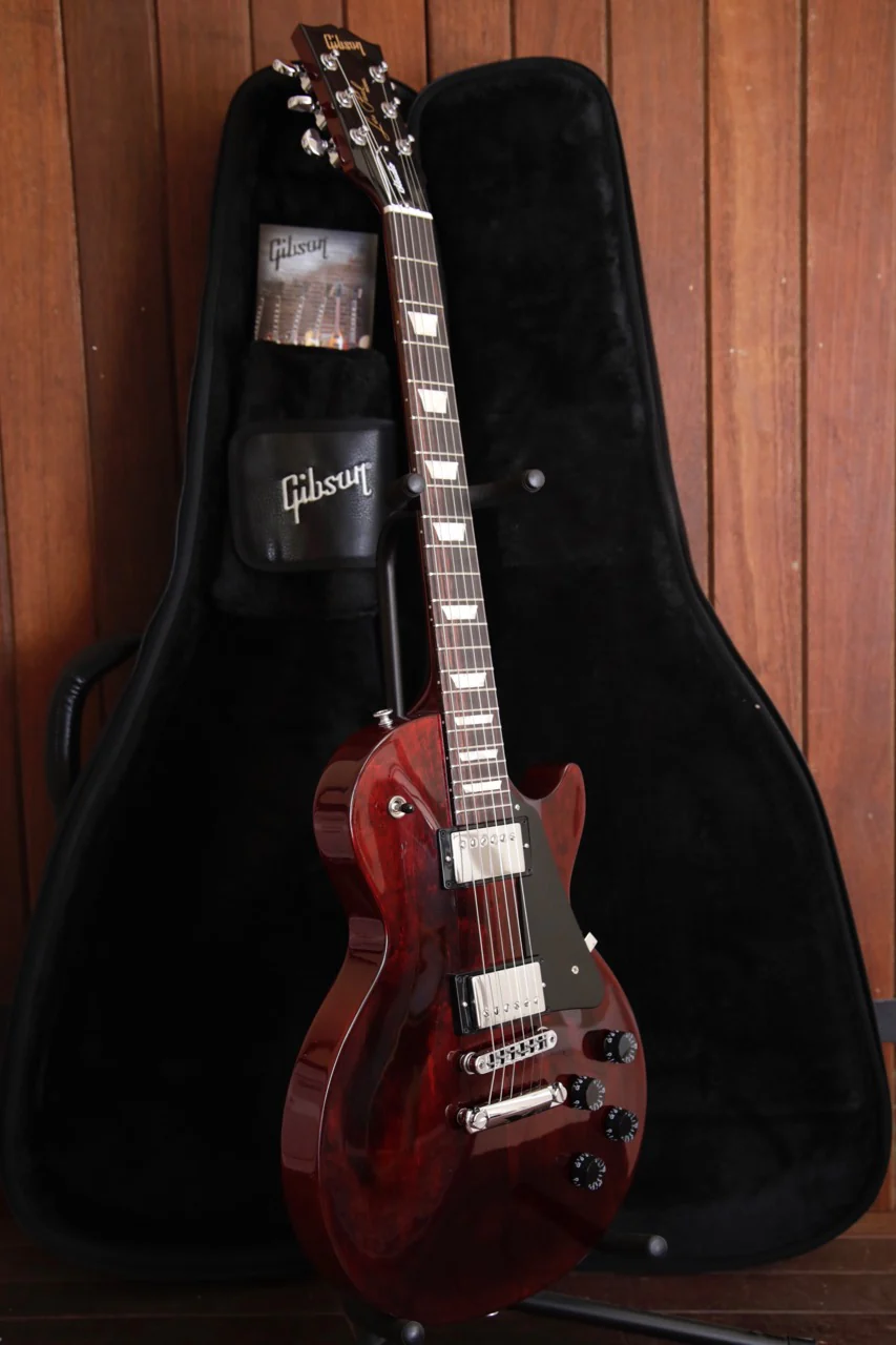 Gibson Les Paul Studio in Wine Red Electric Guitar - Image 8