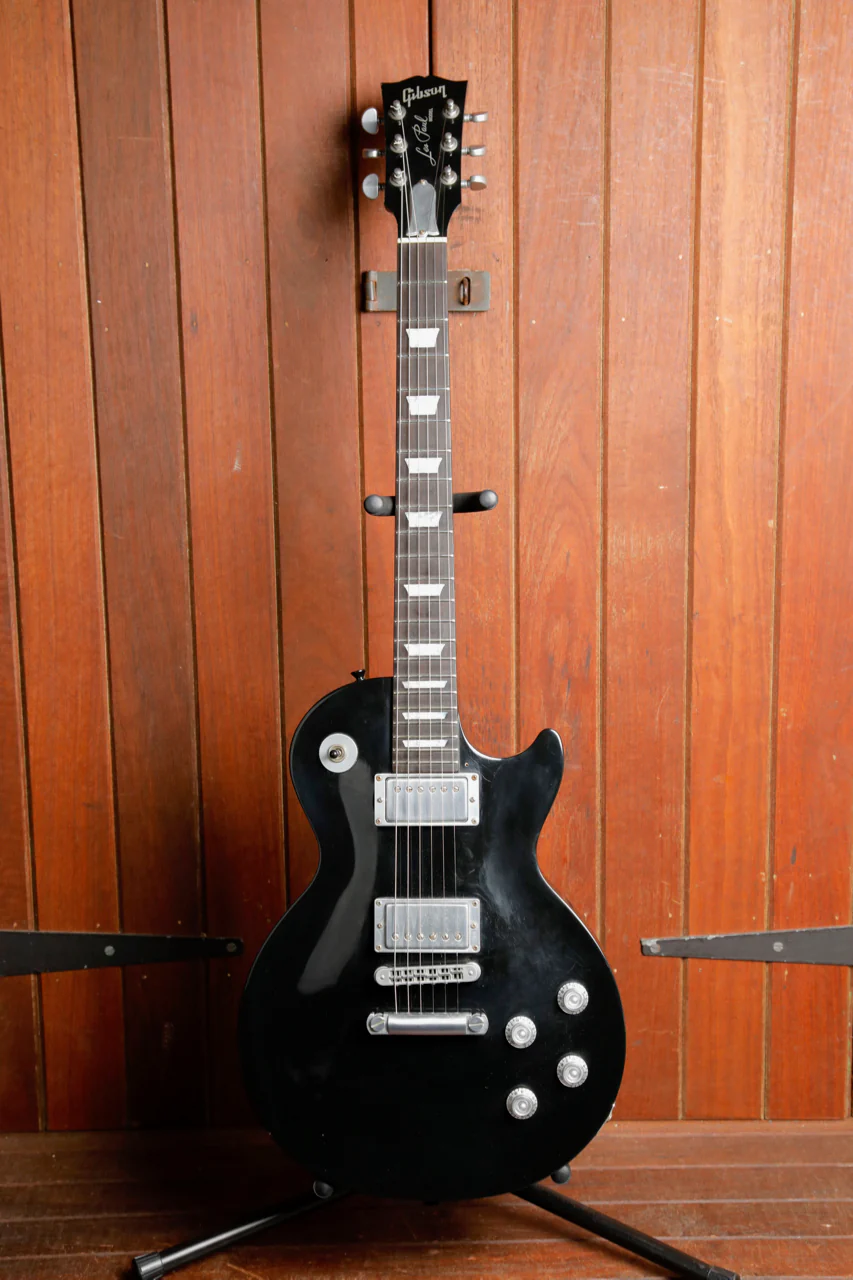 Gibson Les Paul Studio Platinum Ebony Electric Guitar 2003 Pre-Owned - Image 2