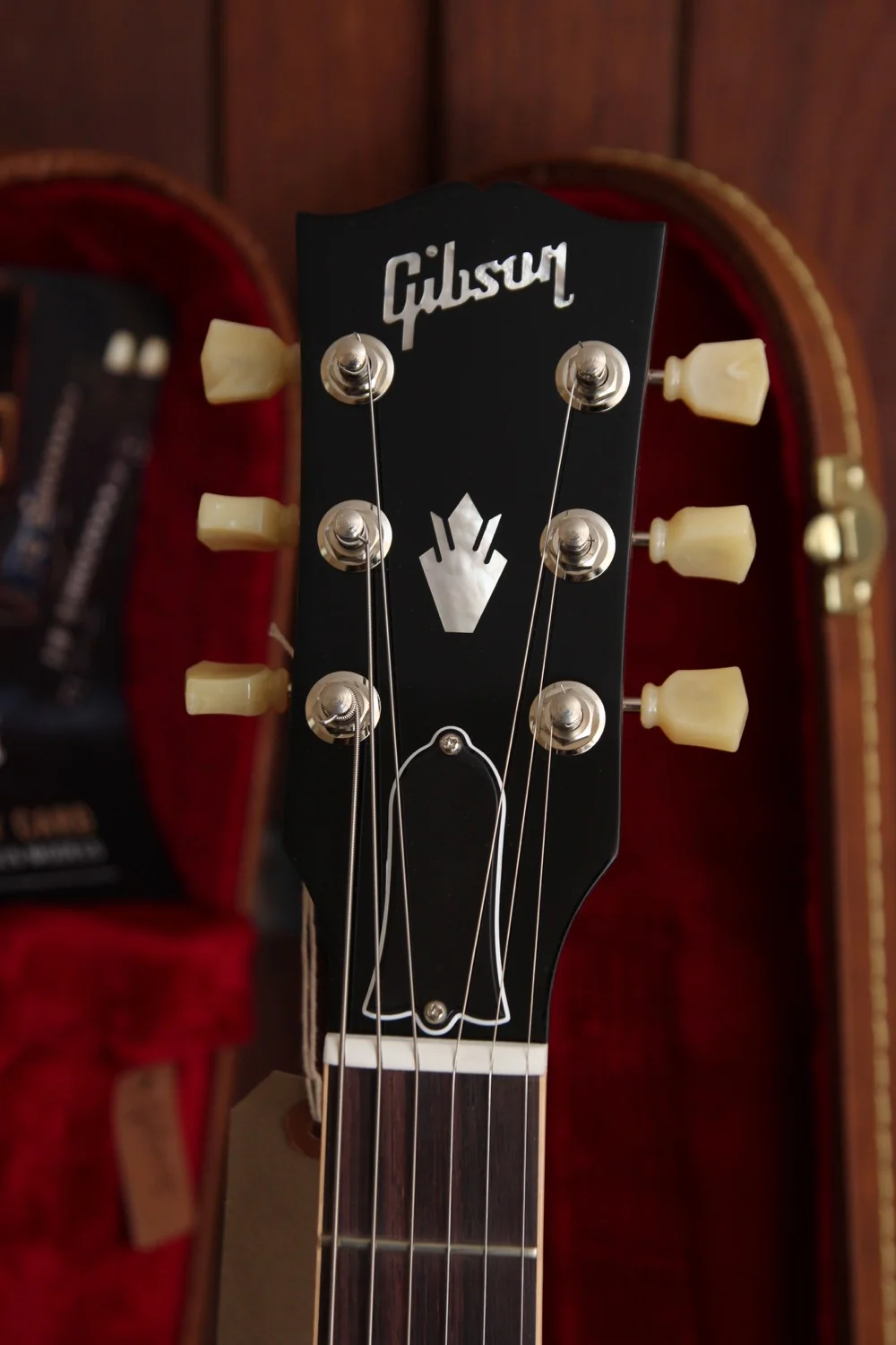 Gibson SG Standard '61 Maestro Vibrola Vintage Cherry - Image 3