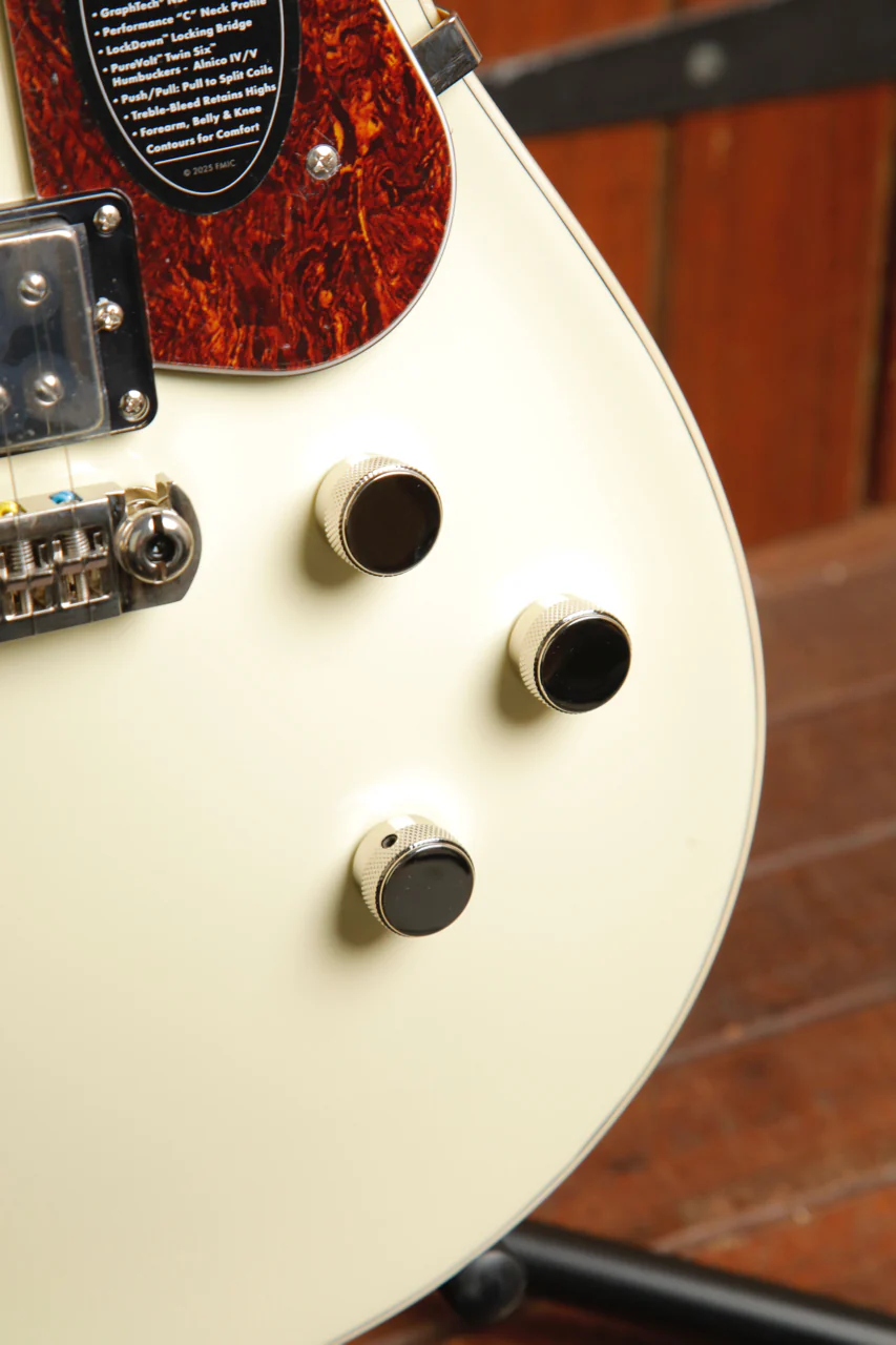 Gretsch Electromatic Jet Vintage White Electric Guitar - Image 7