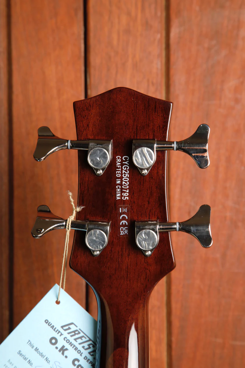Gretsch Streamliner Jet Club Bass Single-Cut Vintage White - Image 12