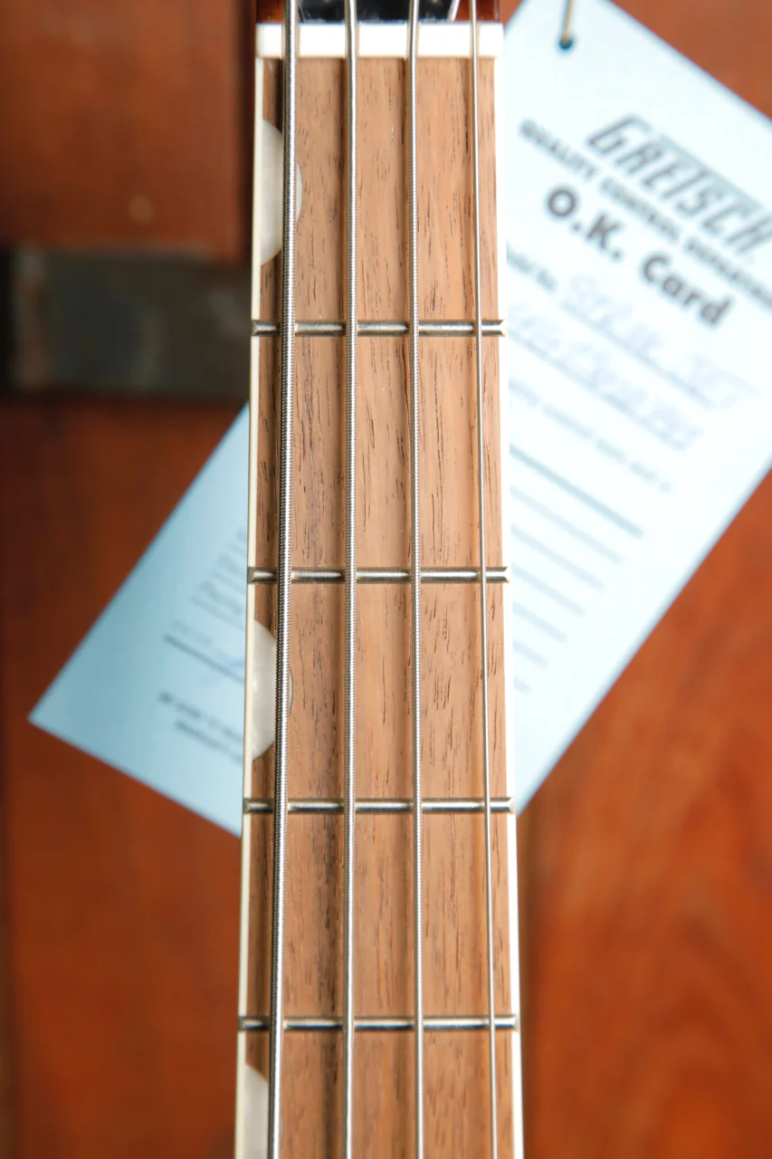 Gretsch Streamliner Jet Club Bass Single-Cut Vintage White - Image 4