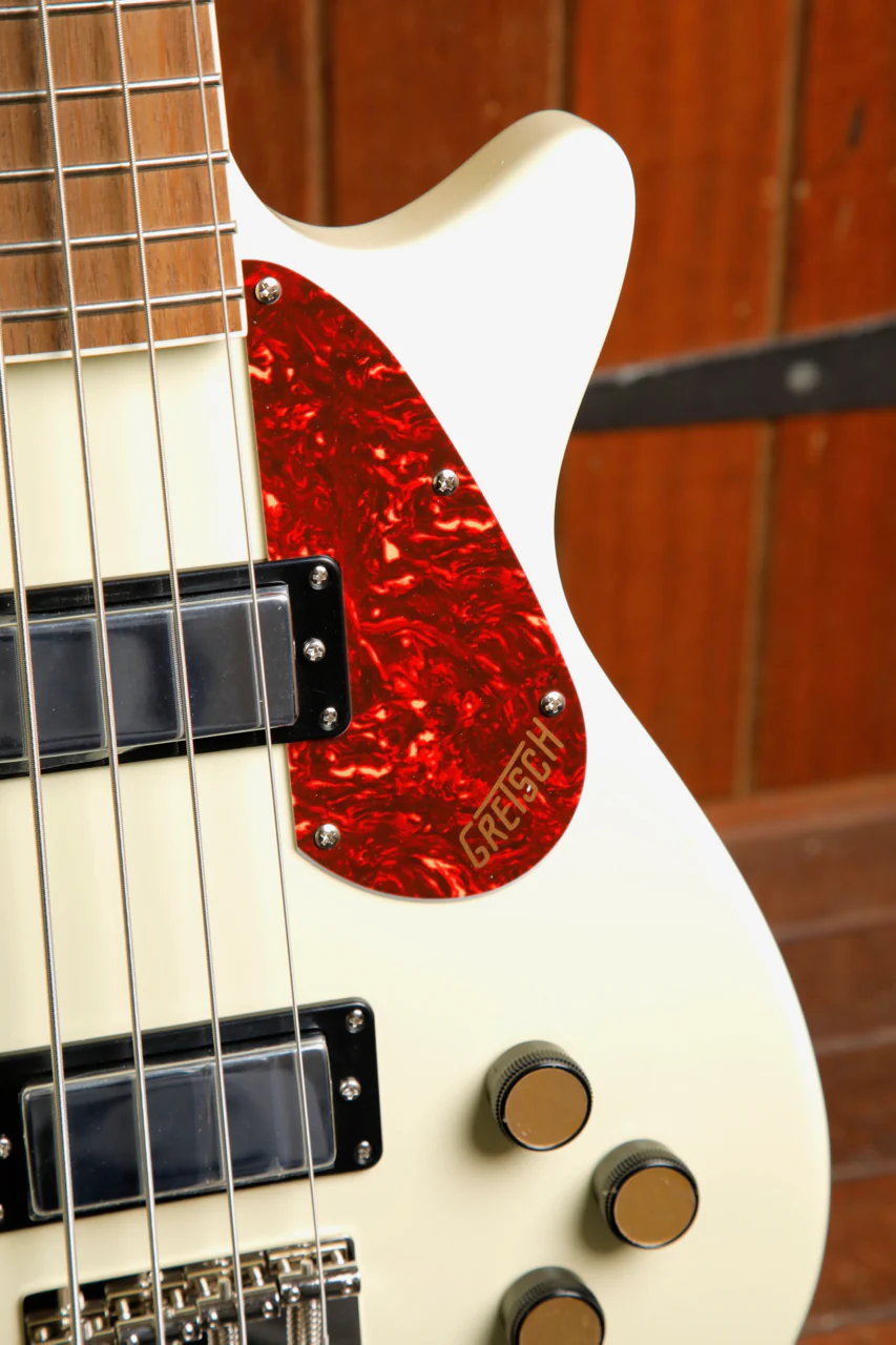 Gretsch Streamliner Jet Club Bass Single-Cut Vintage White - Image 6