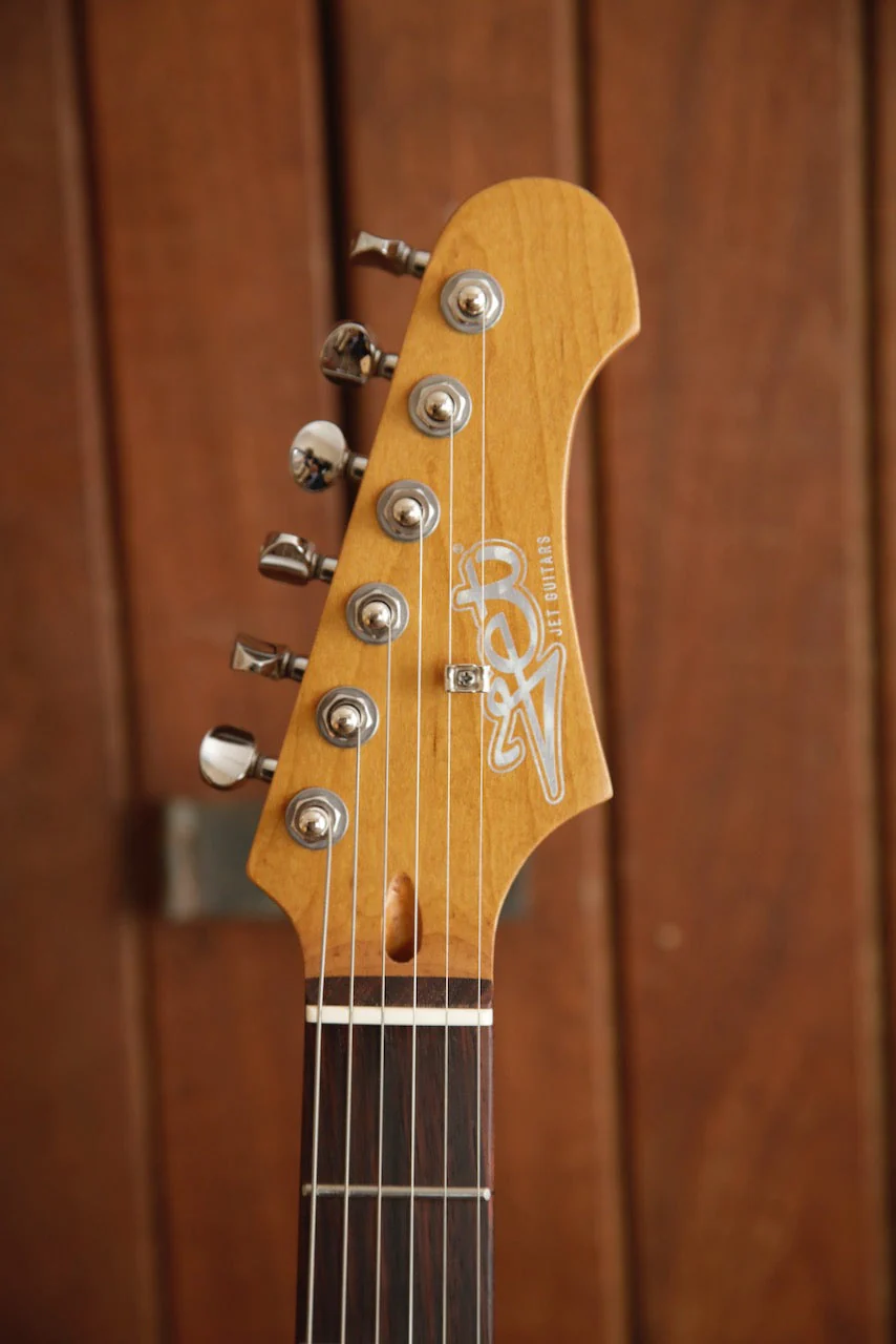 Jet Guitars JS-400-PK-R Pink HSS Electric Guitar - Image 4