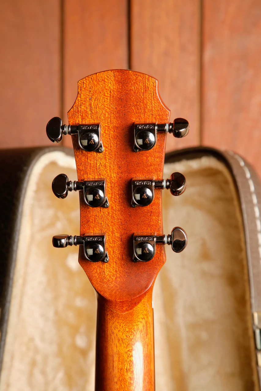 Maestro Custom Series Raffles IR Acoustic-Electric Guitar Pre-Owned - Image 14