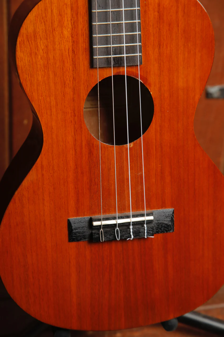 Mahalo MJ4vna Java Series Baritone Ukulele - Image 5