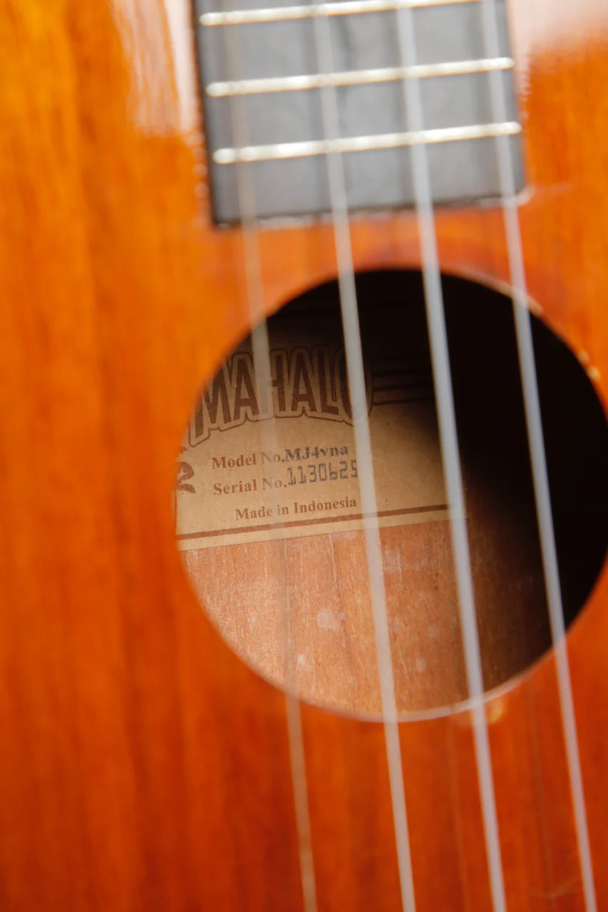 Mahalo MJ4vna Java Series Baritone Ukulele - Image 6