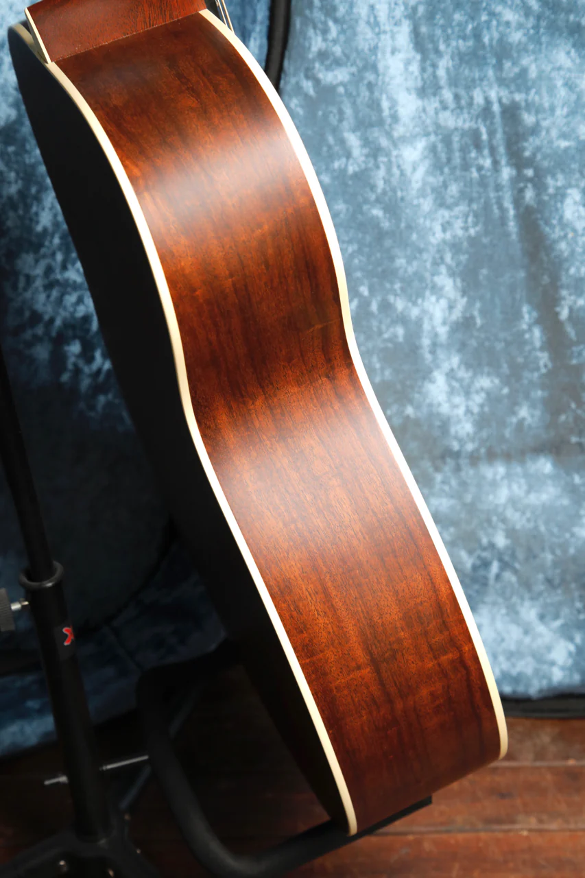 Martin 00-16E Acoustic-Electric Guitar Pre-Owned - Image 9