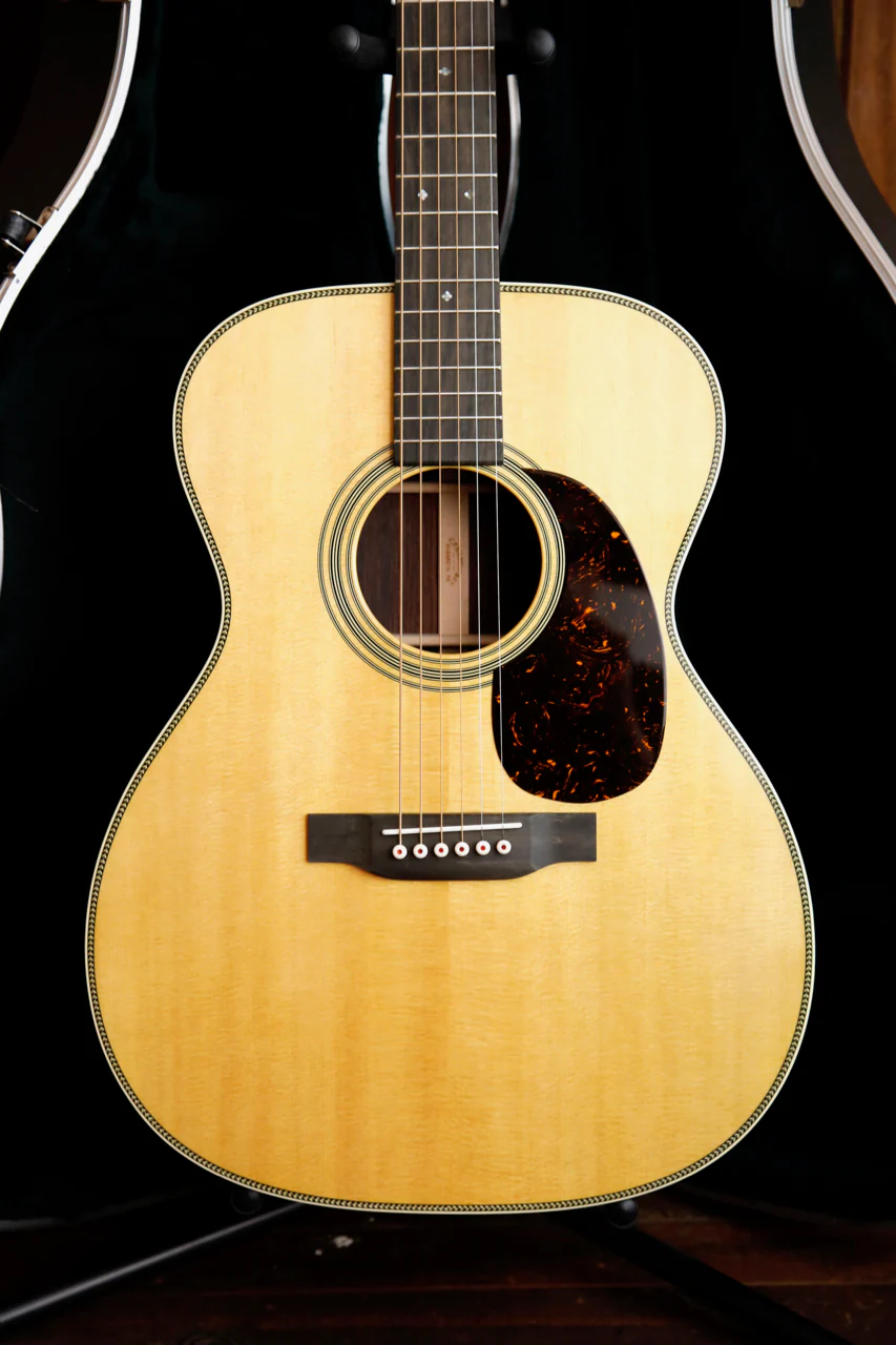 Martin 000-28 Acoustic Guitar