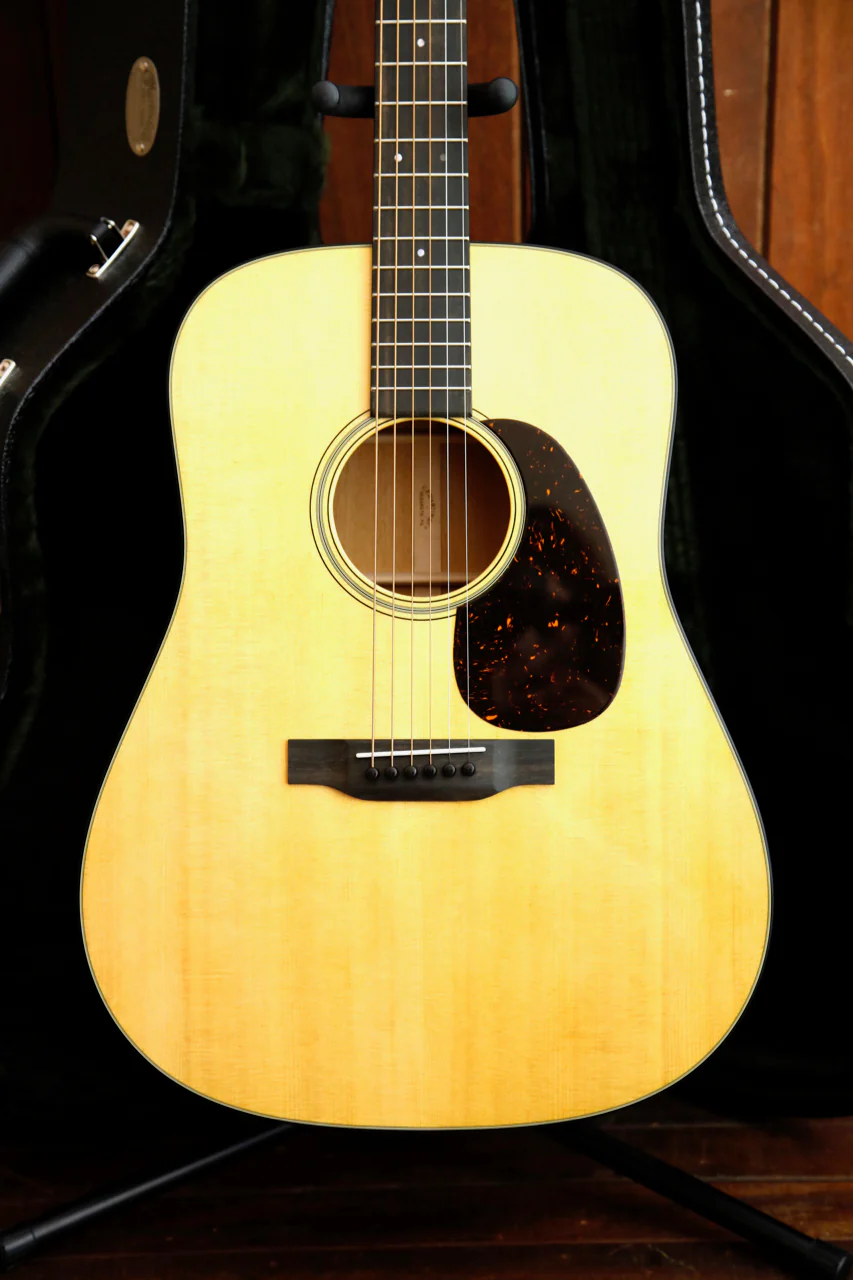 Martin D-18 Standard Series Dreadnought Gloss Acoustic Guitar