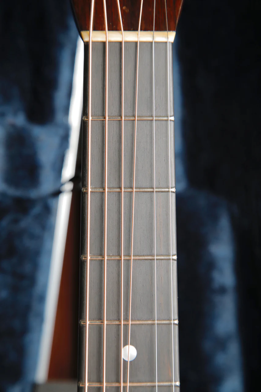 Martin D-28 Rich Robinson Signature Acoustic Guitar Pre-Owned - Image 4