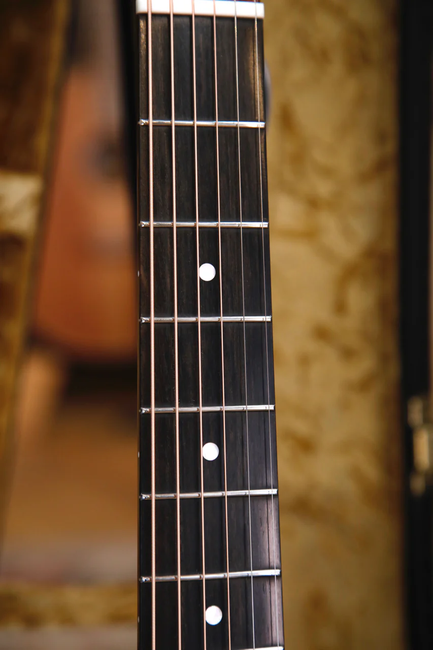 Maton EBG808C Nashville Acoustic-Electric Guitar - Image 4