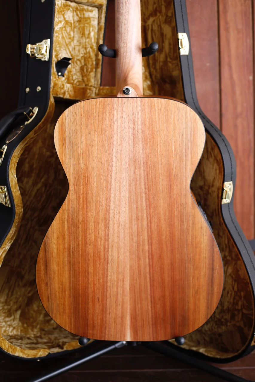 Maton EBW808 Blackwood Acoustic-Electric Guitar - Image 10
