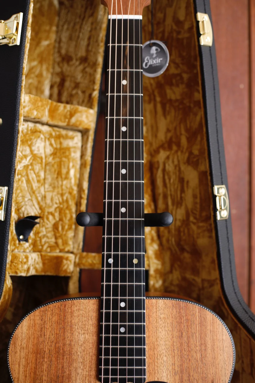 Maton EBW808 Blackwood Acoustic-Electric Guitar - Image 5