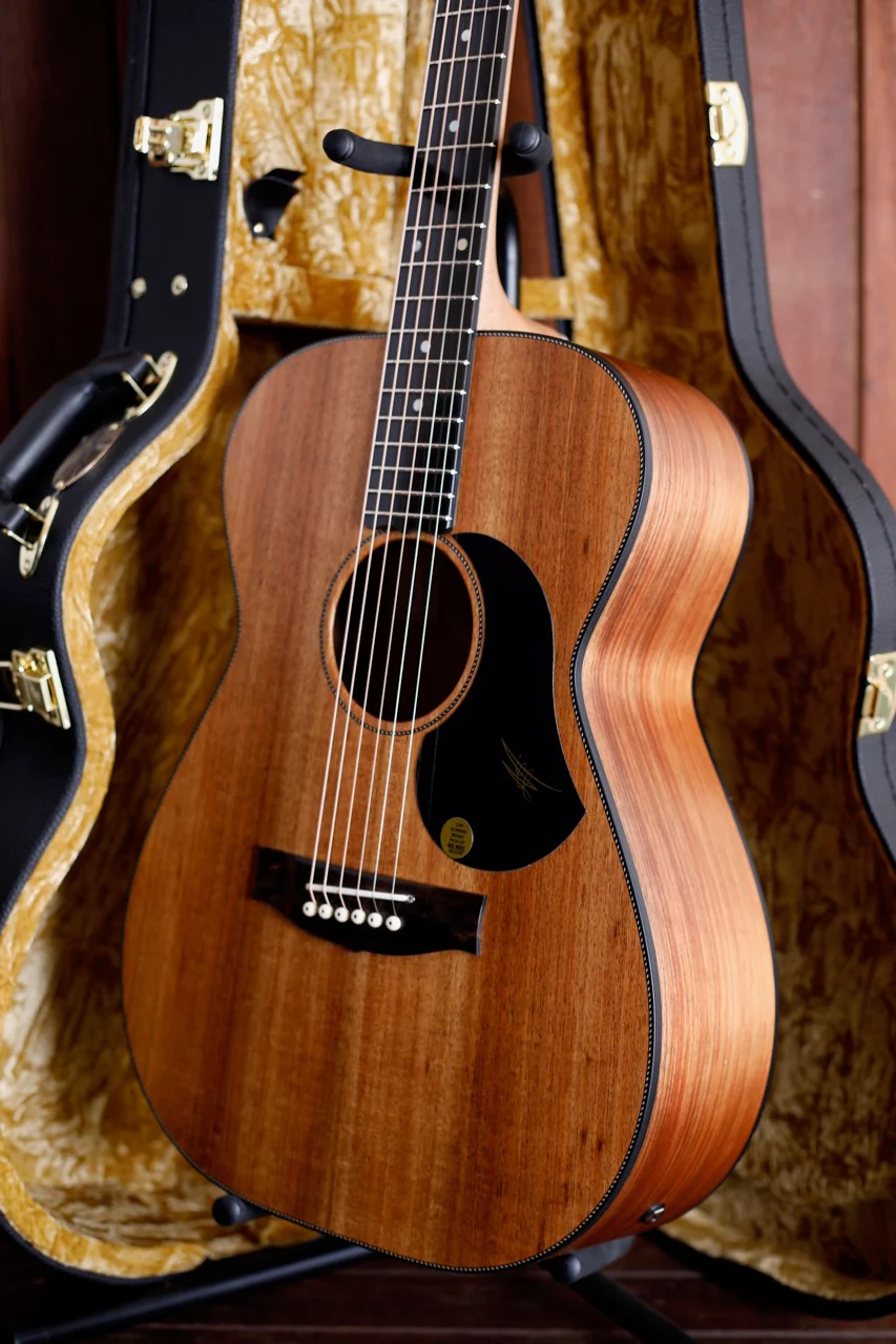 Maton EBW808 Blackwood Acoustic-Electric Guitar - Image 7