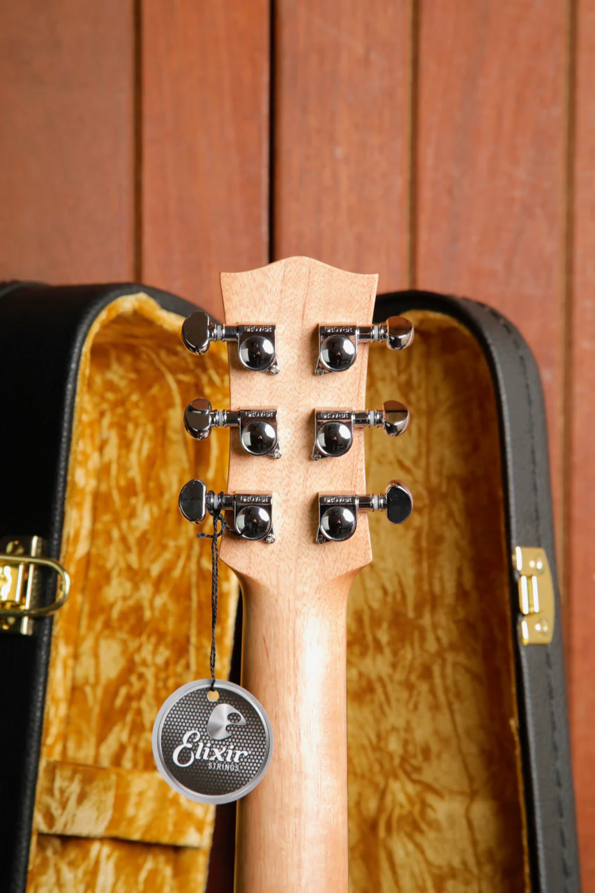Maton EM6 Mini Maton Bunya/Maple Acoustic-Electric Guitar - Image 13