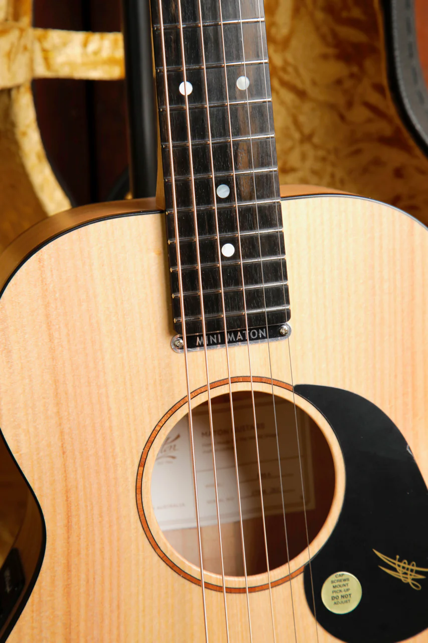 Maton EM6 Mini Maton Bunya/Maple Acoustic-Electric Guitar - Image 5