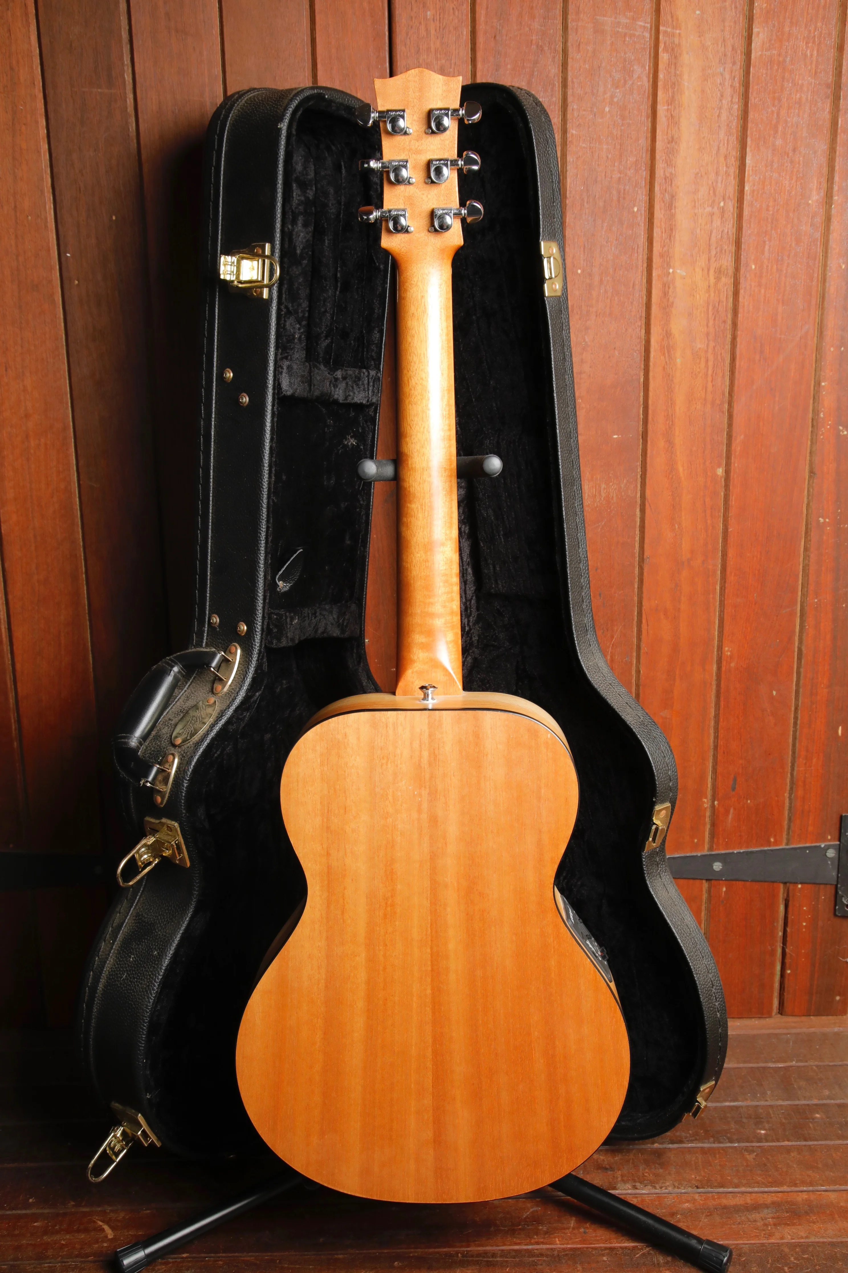 Maton EM6 Mini Maton Spruce/Maple Acoustic-Electric Guitar Pre-Owned - Image 13