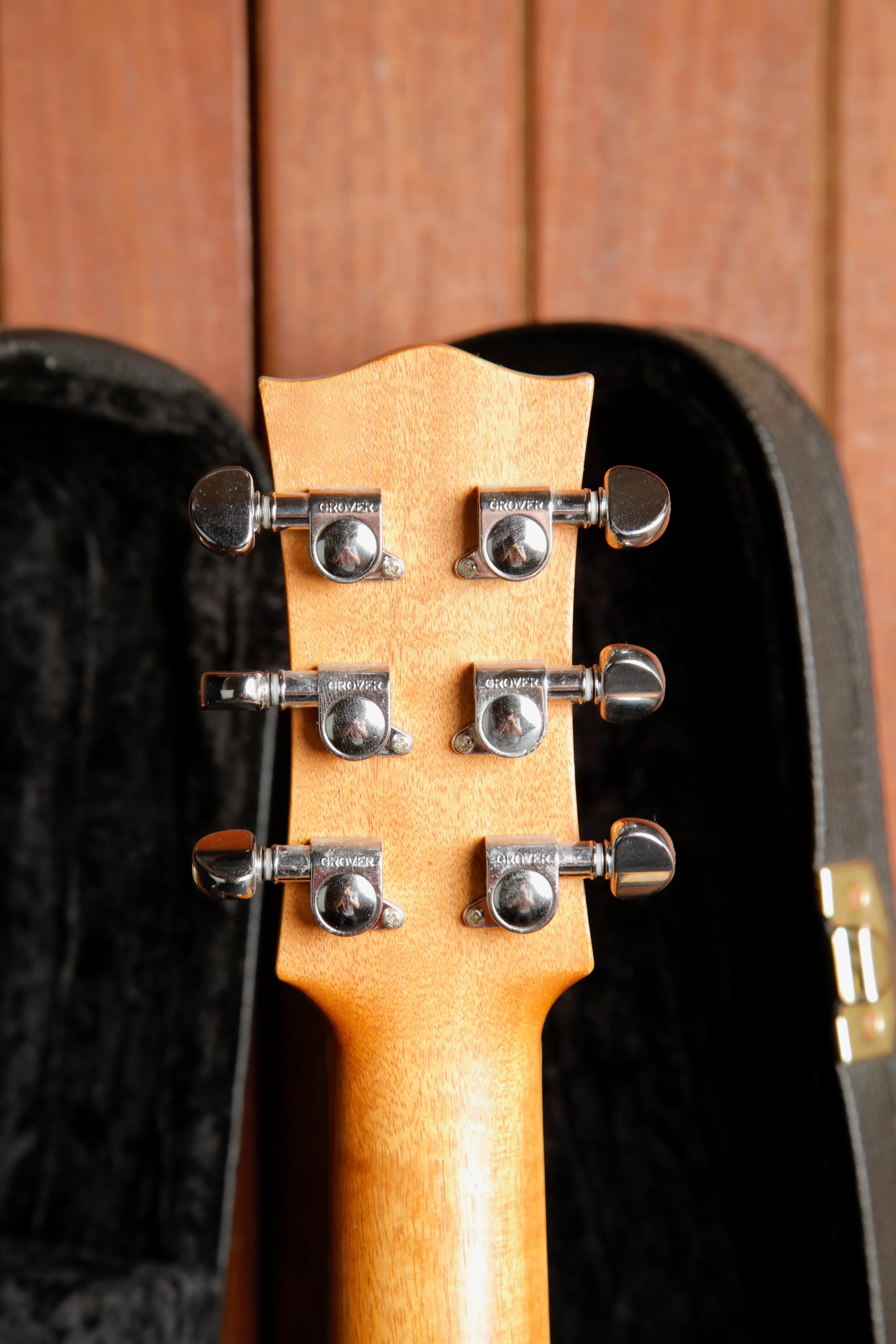 Maton EM6 Mini Maton Spruce/Maple Acoustic-Electric Guitar Pre-Owned - Image 14