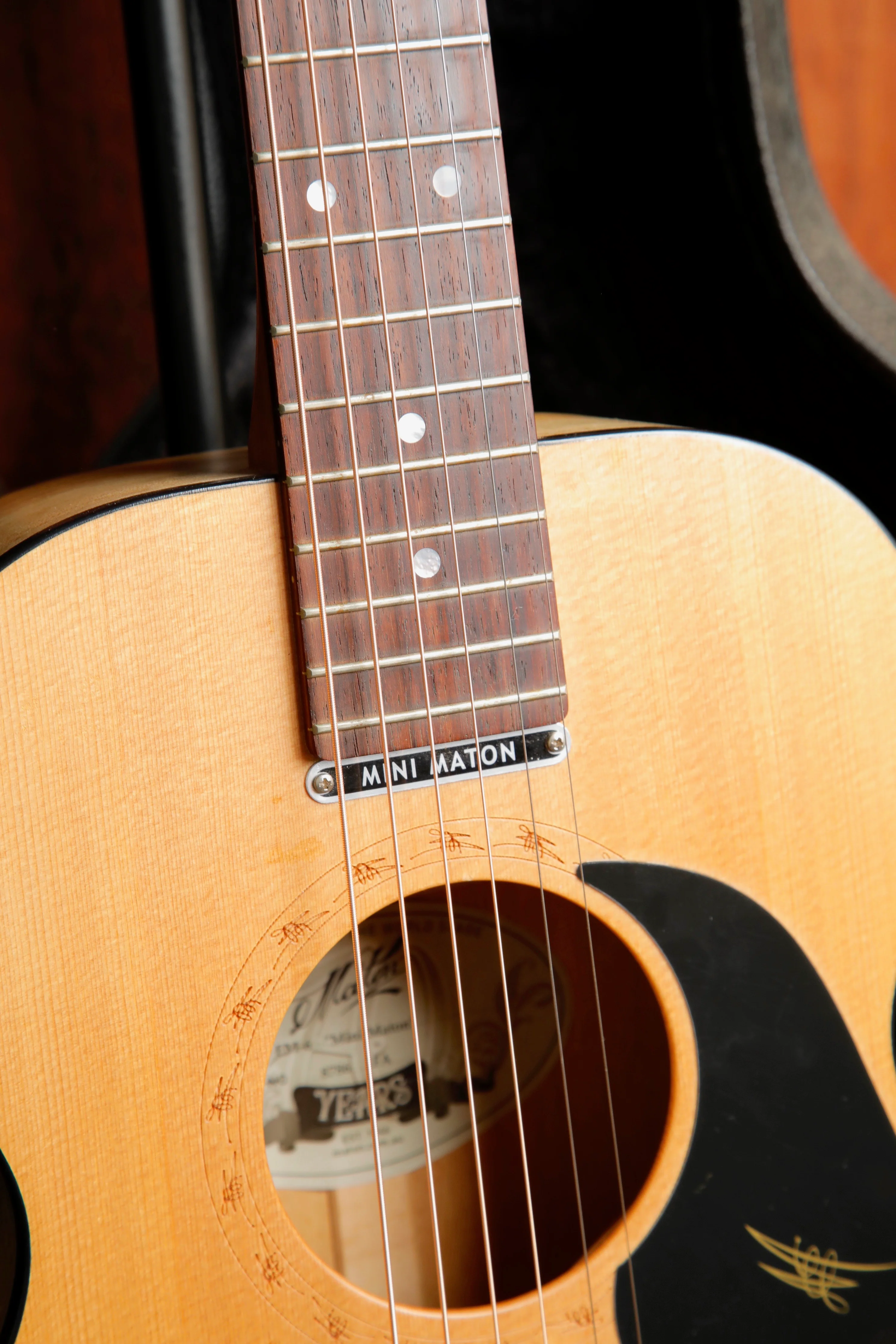 Maton EM6 Mini Maton Spruce/Maple Acoustic-Electric Guitar Pre-Owned - Image 5