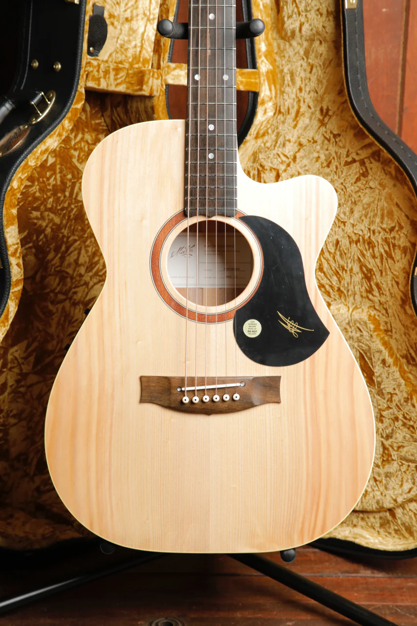 Maton Performer Acoustic-Electric Guitar