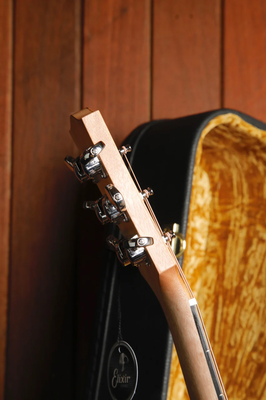Maton SRS60C Dreadnought Cutaway Acoustic-Electric Guitar - Image 10