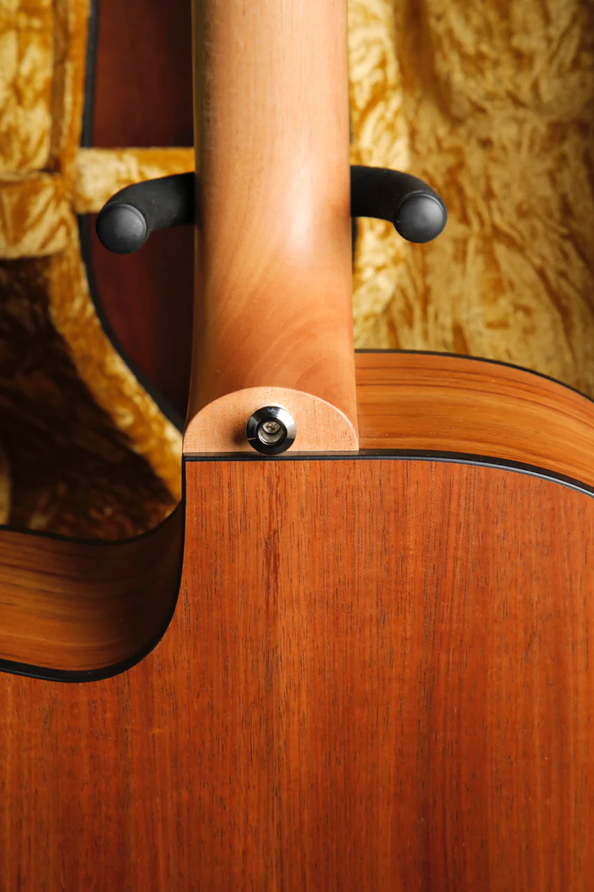 Maton SRS70C Spruce/Blackwood Acoustic-Electric Guitar - Image 19