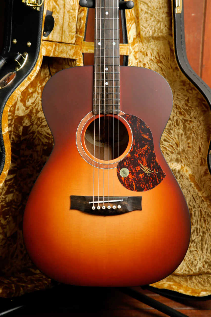 Maton SRS808 Sunburst Solid Road Series Acoustic-Electric Guitar