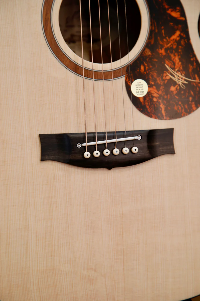 Maton SRS808C Solid Road Series Acoustic-Electric Guitar - Image 6