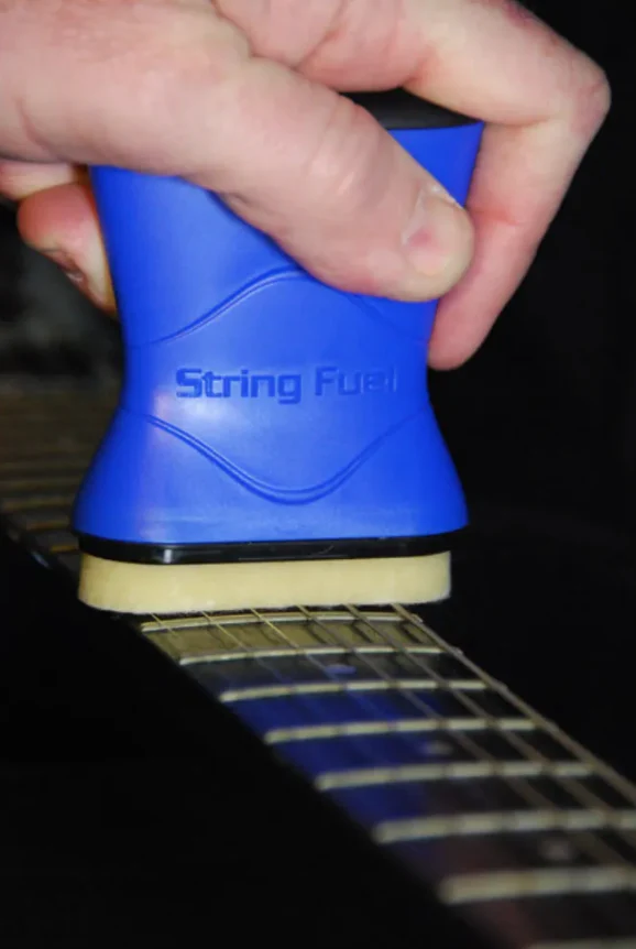 Music Nomad String Fuel Cleaner & Lubricant - Image 2