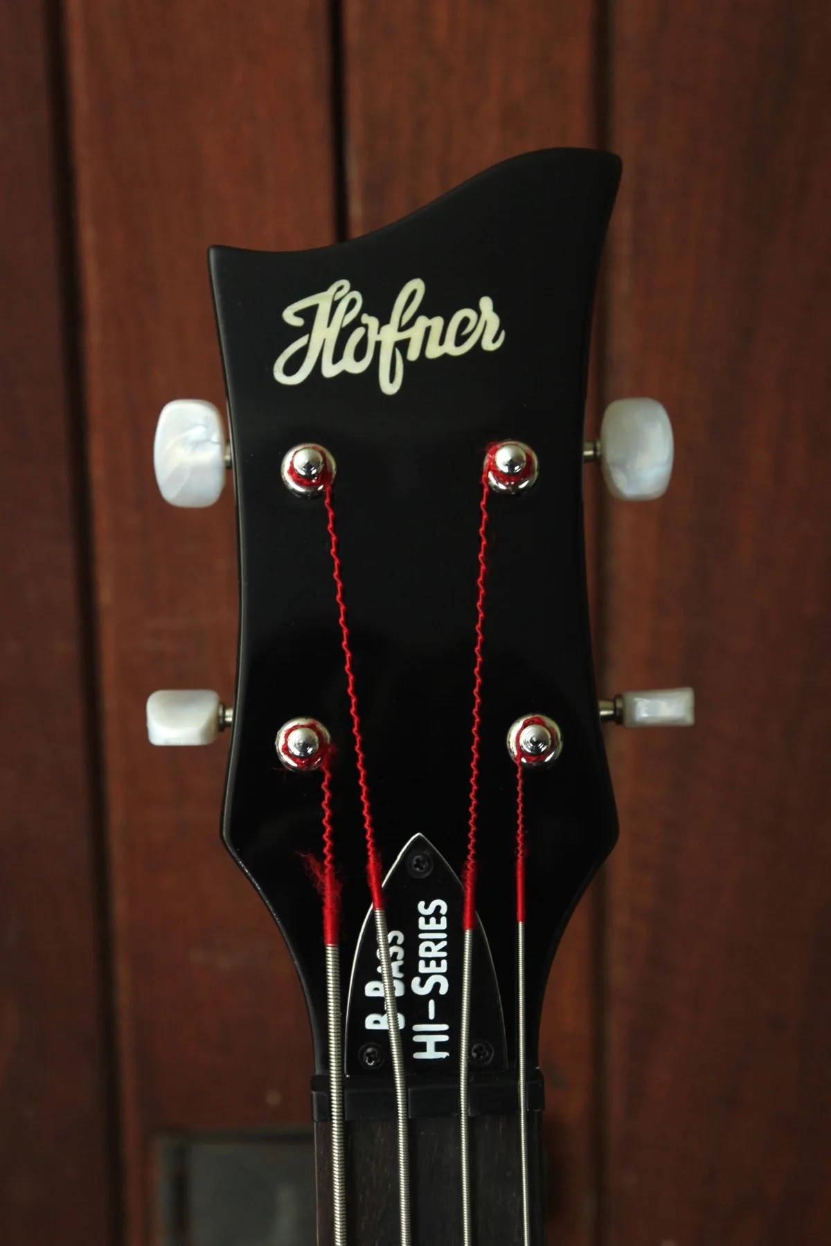 Hofner Ignition Series Violin Beatle Bass Black with Case - Image 5