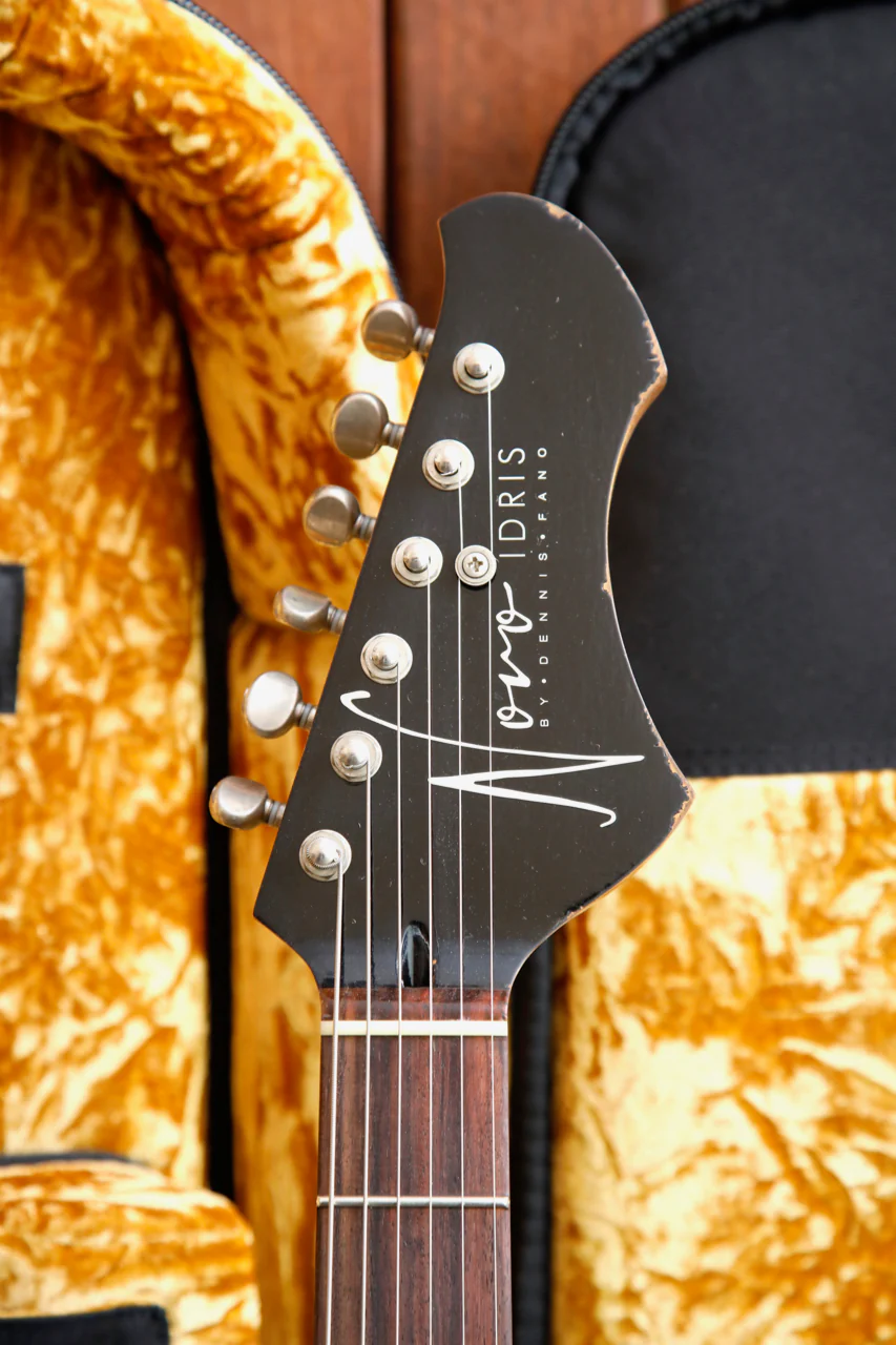 Novo Idris HSS Bull Black Electric Guitar - Image 3