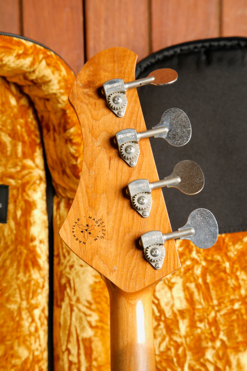 Novo Ivorus Olympic White Bass Guitar - Image 14