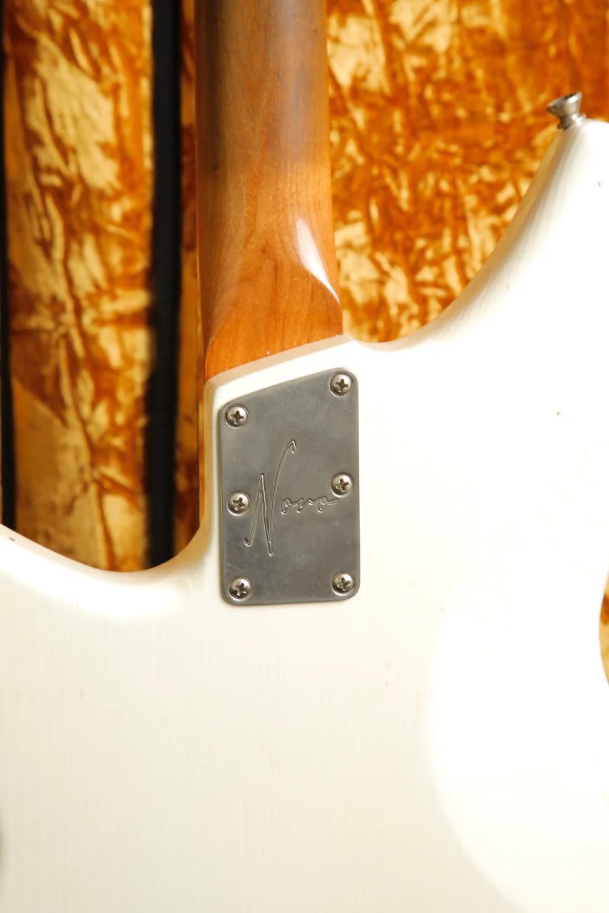 Novo Ivorus Olympic White Bass Guitar - Image 16